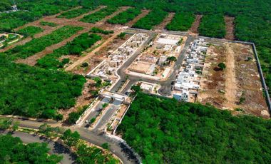 CASA DENTRO DE PRIVADA CON AMENIDADES EN VENTA EN CONKAL MERIDA