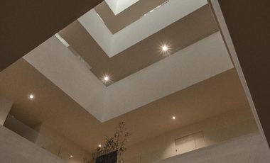 Renta Departamento Amueblado de 1 recámara en Varanta!