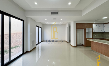 Casa en venta en Valle Escondido