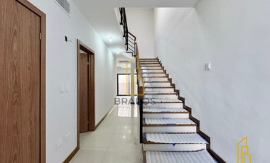 Casa en venta en Valle Escondido