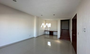 RENTA CASA USO MIXTO ZONA CERRO DEL TESORO