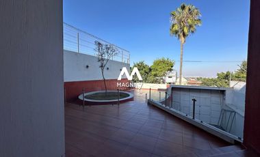 RENTA CASA USO MIXTO ZONA CERRO DEL TESORO