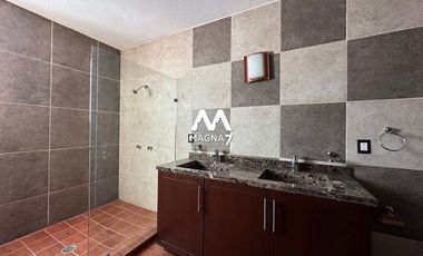 RENTA CASA USO MIXTO ZONA CERRO DEL TESORO