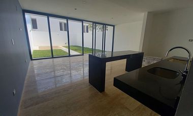 Casa en Venta  Mérida Yucatán, Privada Yaax Beh(Premium) Cholul