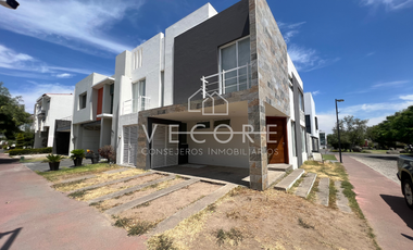 CASA EN VENTA EN SOLARES RESIDENCIAL, ZAPOPAN