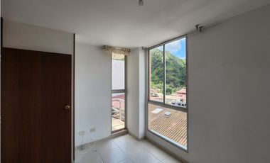 Vendo Apartamento en la Vega Cund