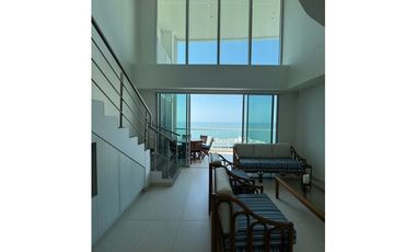 Apartamento duplex en venta con vista la mar