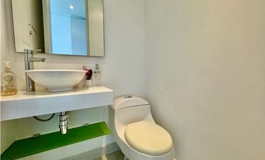 Apartamento duplex en venta con vista la mar