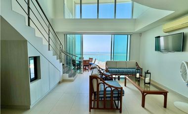 Apartamento duplex en venta con vista la mar