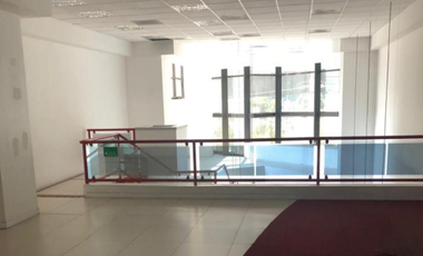 SE RENTA LOCAL COMERCIAL EN EL PEDREGAL