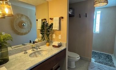 Venta | Departamento de 5 recámaras en Bay View Grand | pie de playa