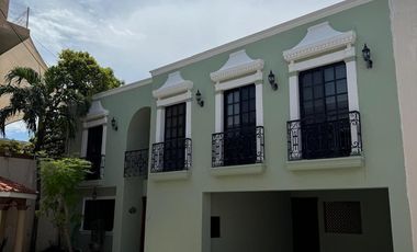Casa en Fracc. Privado en Venta.