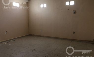 Oficina en planta alta en renta ubicada en Zaragoza, entre Aldama y Abasolo, Col. Centro, Coatzacoalcos, Veracruz.