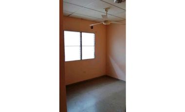 SEA CONFIABLE VENDE AMPLIA VIVIENDA EN CHITRE