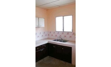 SEA CONFIABLE VENDE AMPLIA VIVIENDA EN CHITRE