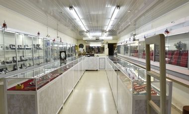 ALQUILER | LOCAL | WORDER CORAL