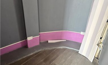 LOCAL / TUMBA MUERTO / MIDTOW PLAZA / 110M2 / VACIO / PLANTA BAJA