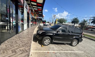 LOCAL / TUMBA MUERTO / MIDTOW PLAZA / 110M2 / VACIO / PLANTA BAJA