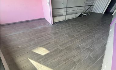 LOCAL / TUMBA MUERTO / MIDTOW PLAZA / 110M2 / VACIO / PLANTA BAJA