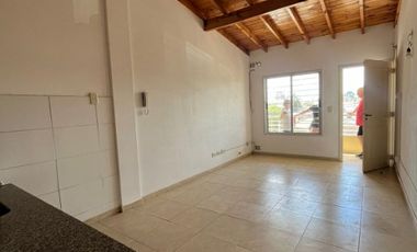 Departamento en alquiler en Moron Sur
