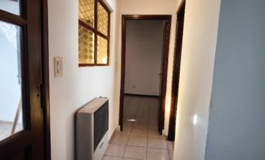 PH en Alquiler en Sarmiento