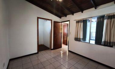 PH en Alquiler en Sarmiento