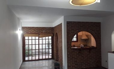 Casa PH en venta en Parque Quirno