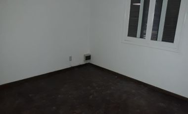 Casa PH en venta en Parque Quirno