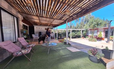 Casa en Venta en CAMINO COSTERO EL QUISCO