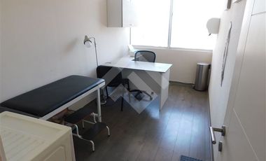 Oficina en Venta en Av. Bernardo Ohiggins / Av. General Velasquez