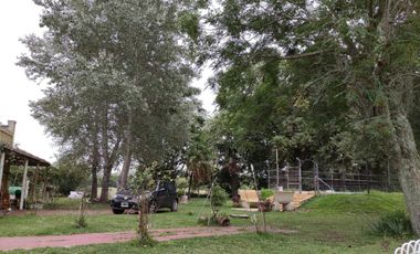 Casa quinta de 8 ambientes con pileta y 4 hectareas de parque
