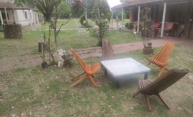 Casa quinta de 8 ambientes con pileta y 4 hectareas de parque