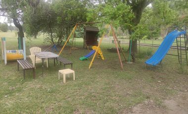 Casa quinta de 8 ambientes con pileta y 4 hectareas de parque