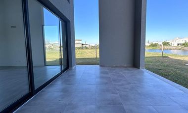 CASA EN VENTA EN SAN MATIAS - MAROTO PROPIEDADES-