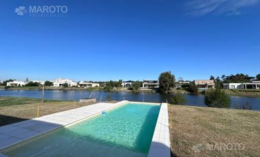 CASA EN VENTA EN SAN MATIAS - MAROTO PROPIEDADES-