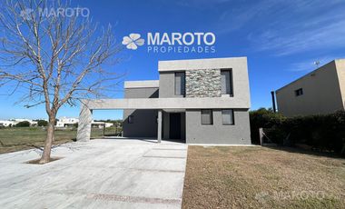 CASA EN VENTA EN SAN MATIAS - MAROTO PROPIEDADES-