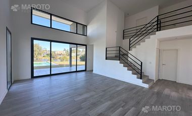 CASA EN VENTA EN SAN MATIAS - MAROTO PROPIEDADES-