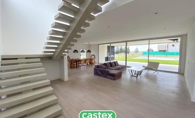 Casa de 3 dormitorios en venta en Terralagos, Canning