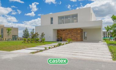 Casa de 3 dormitorios en venta en Terralagos, Canning