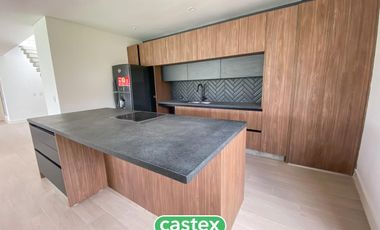 Casa de 3 dormitorios en venta en Terralagos, Canning