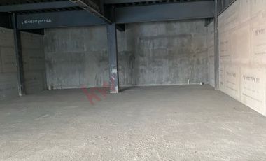 Local Comercial en Renta - 90 m² en Plaza Moderna con Excelente Ubicación – Frente a Galerías Perinorte