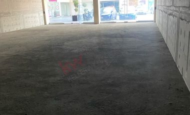 Local Comercial en Renta - 90 m² en Plaza Moderna con Excelente Ubicación – Frente a Galerías Perinorte