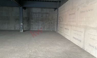 Local Comercial en Renta - 90 m² en Plaza Moderna con Excelente Ubicación – Frente a Galerías Perinorte