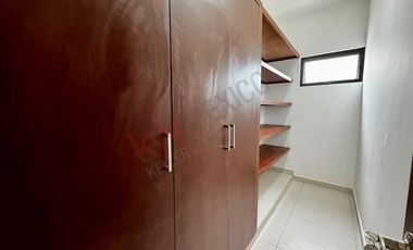 Casa en esquina EN VENTA en Residencial SAN PATRICIO, Campestre.