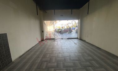 Local en renta en plaza moderna - ¡Ubicación privilegiada! Frente a Galerías Perinorte