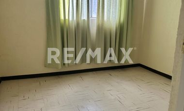 CASA EN RENTA - (3)