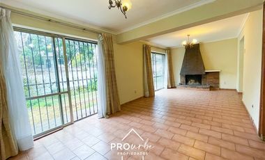 Casa en Venta en JOSE ORTEGA Y GASSET BUEN TERRENO