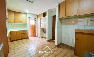 Casa en Venta en JOSE ORTEGA Y GASSET BUEN TERRENO