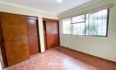 Casa en Venta en JOSE ORTEGA Y GASSET BUEN TERRENO