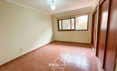 Casa en Venta en JOSE ORTEGA Y GASSET BUEN TERRENO